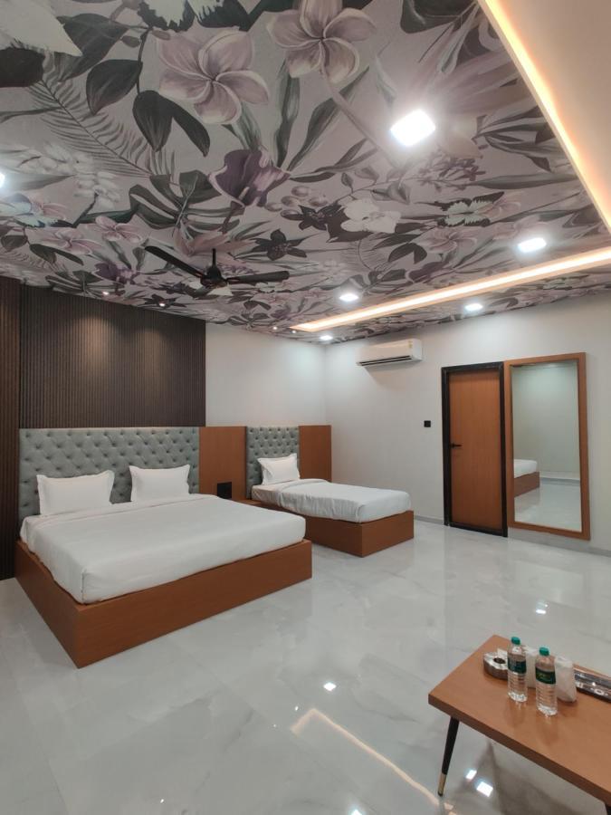Hotel Pride Of Chittor Chittorgarh Bagian luar foto