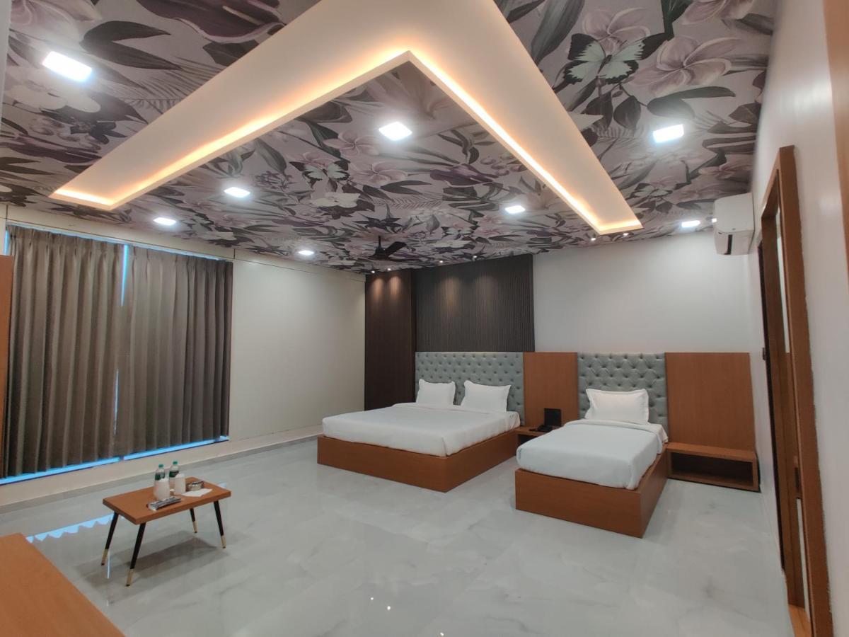 Hotel Pride Of Chittor Chittorgarh Bagian luar foto