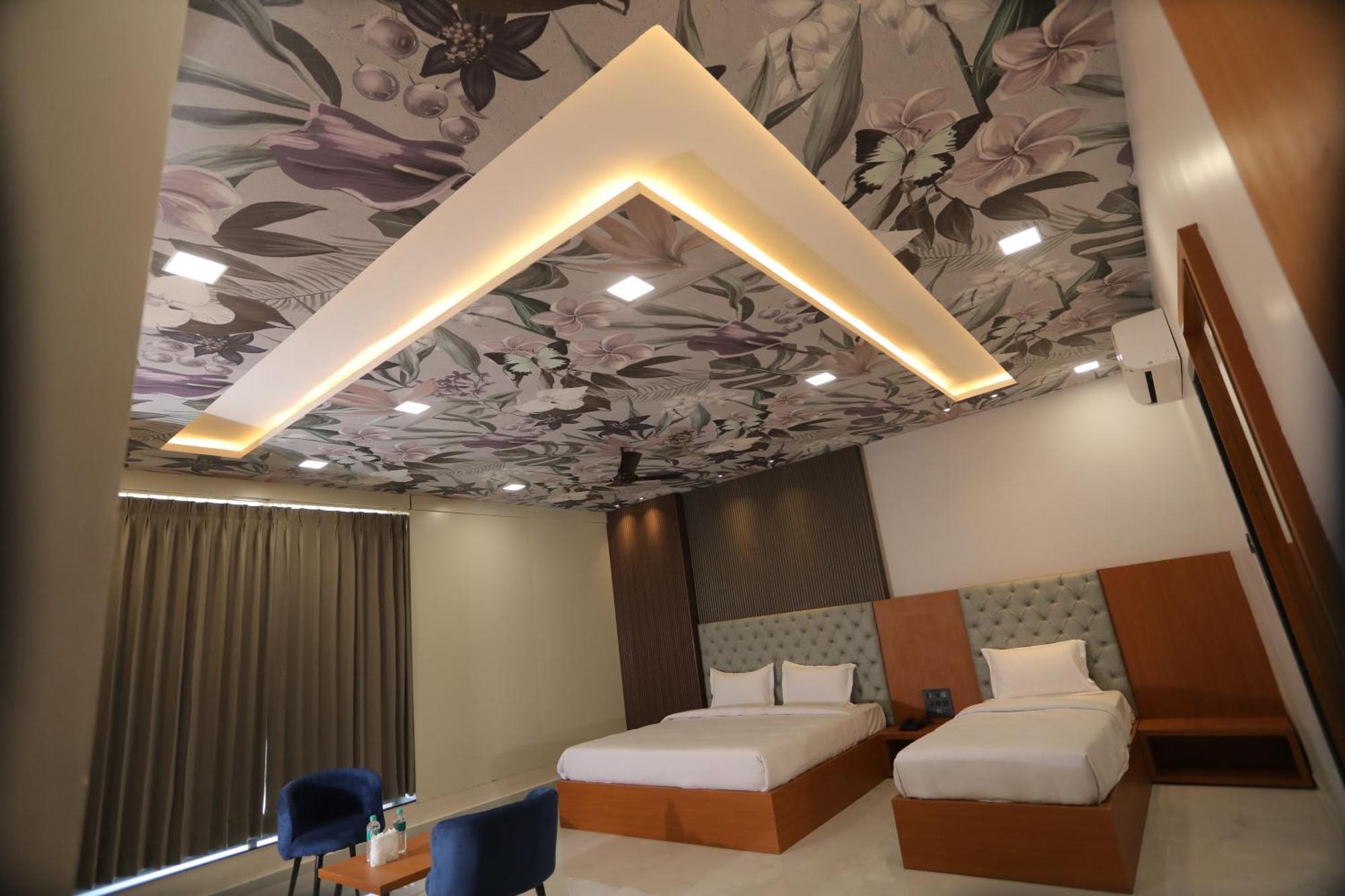 Hotel Pride Of Chittor Chittorgarh Bagian luar foto