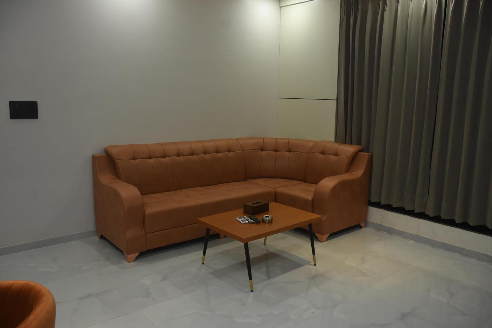 Hotel Pride Of Chittor Chittorgarh Bagian luar foto