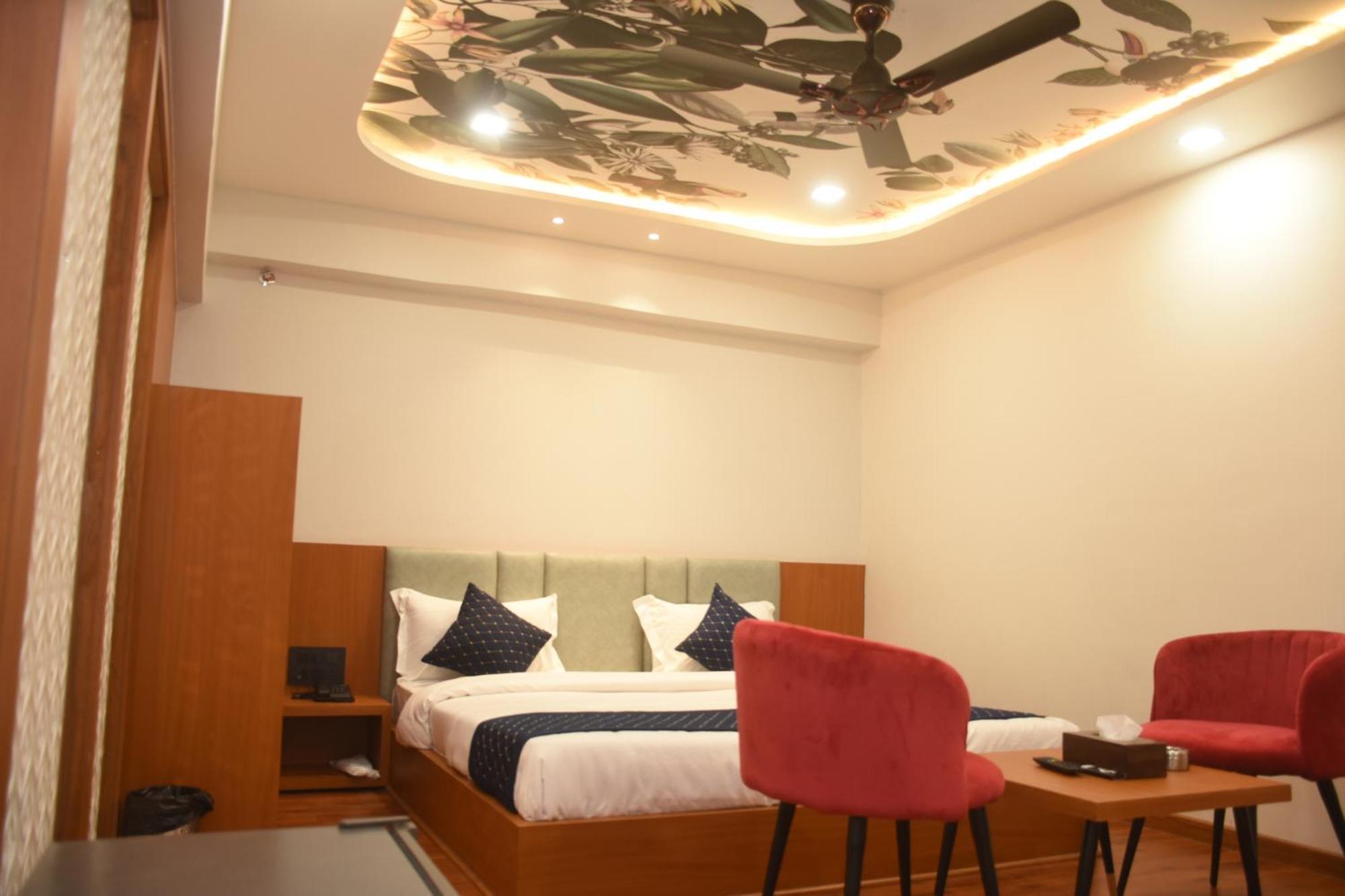 Hotel Pride Of Chittor Chittorgarh Bagian luar foto