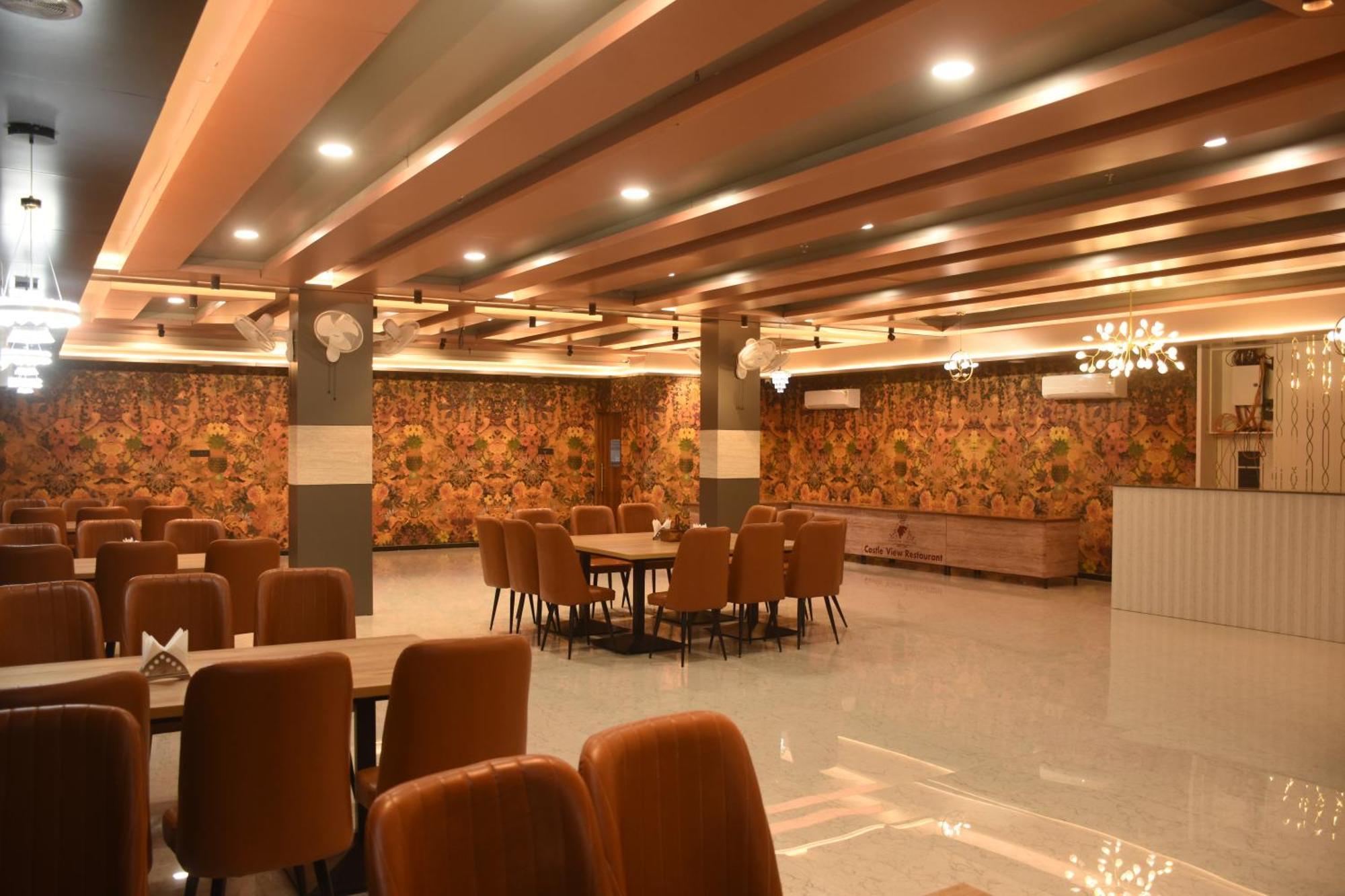 Hotel Pride Of Chittor Chittorgarh Bagian luar foto